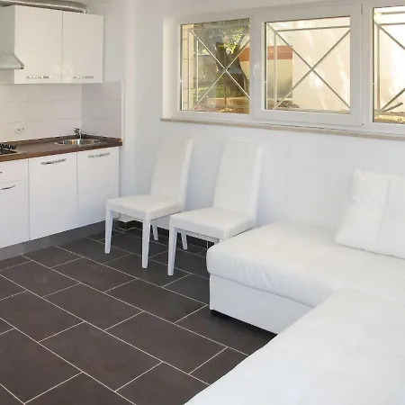Apartment Villa Cube-1 * 普莱曼图拉