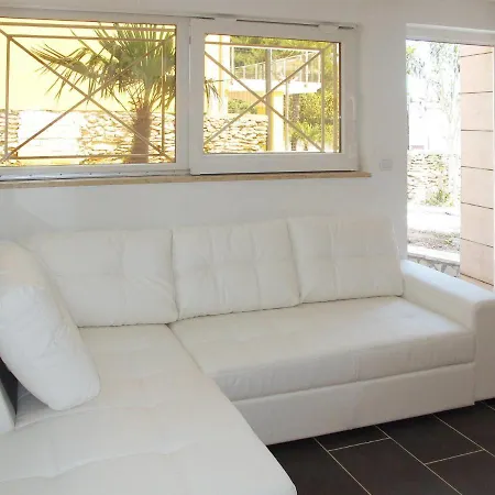 Apartment Villa Cube-1 *